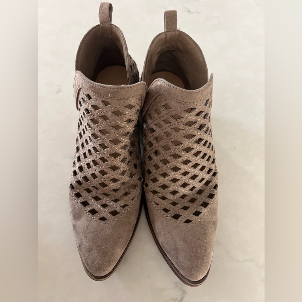 Ankle booties